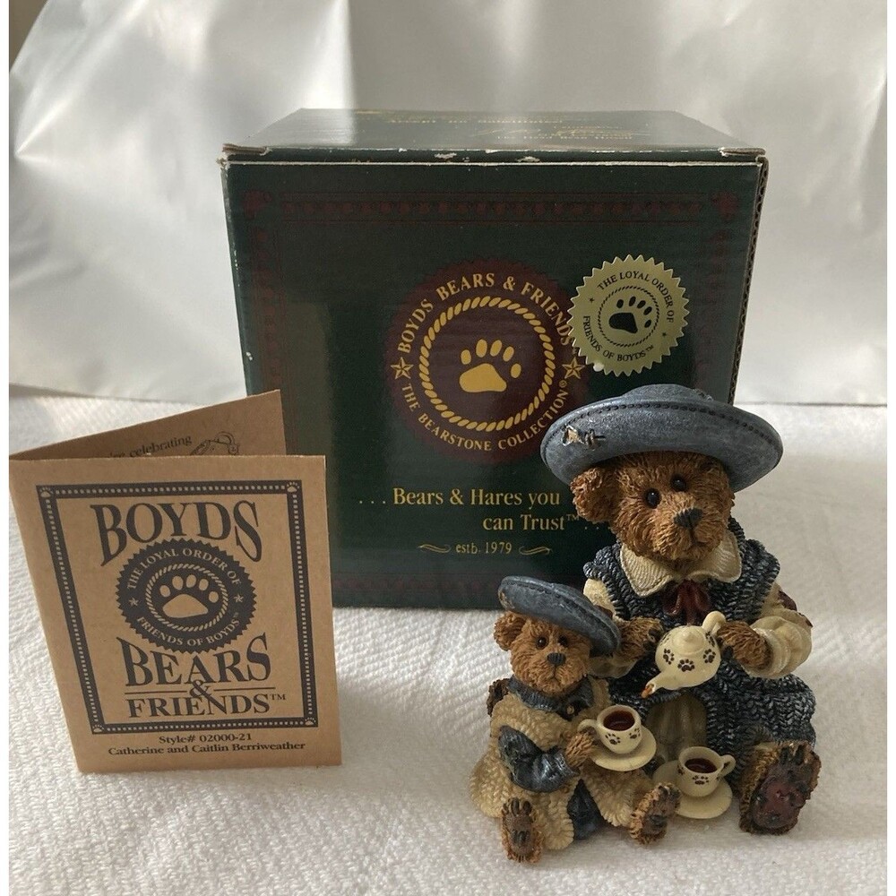 Boyds Bears & Friends Special Edition, 2000, Fine Cup Of Tea Figurine w/box
